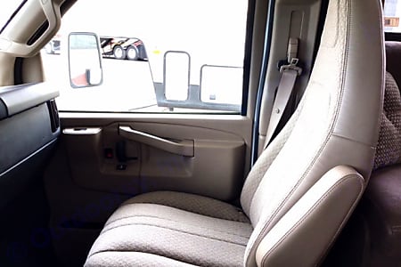 2019 Chevrolet Coach Freelander 27QB photo 4