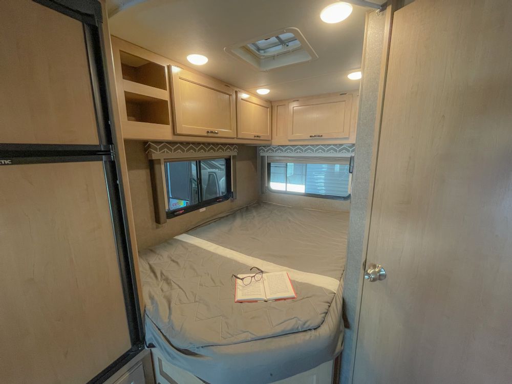 2021 DAYBREAK CHEVROLET 4500 photo 3