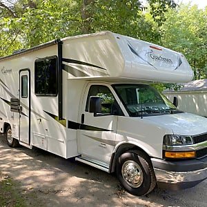 2022 Coachmen Freelander